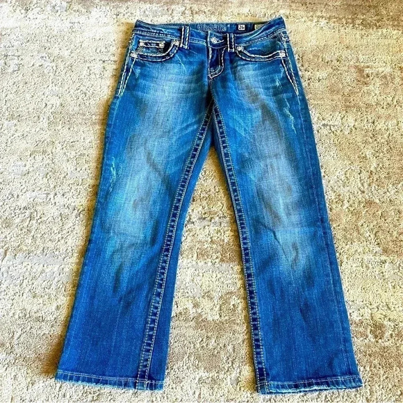 Miss Me Easy Capri Rhinestone Embellished Rear Pockets Western Straight Leg Jean - Picture 1 of 14